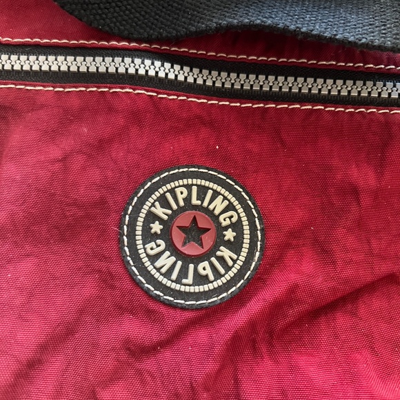 Kipling Deep Red Waist Belt Sporty Fanny Pack Crinkled Nylon Bag Vtg - Picture 2 of 13